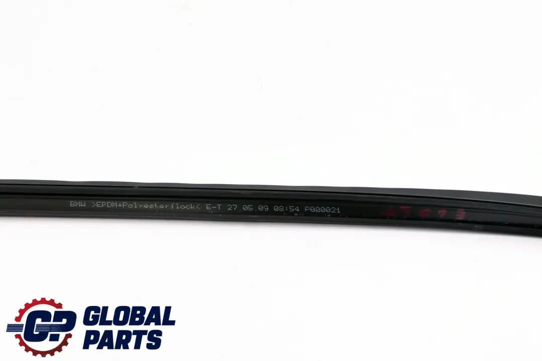 Puerta Trasera Izquierda Techo Goma Junta para BMW E60 con número de pieza 51227057509 BMW E60 Puerta Trasera Izquierda Techo Goma Junta - SKU 7057509 - Número de pieza 51227057509