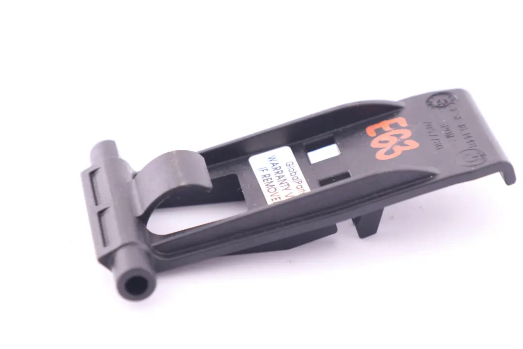 Locking Mechanism Rear Back Seat Backrest Armrest to BMW 6 Series E63 E64 with Part number 7057780 BMW 6 Series E63 E64 Locking Mechanism Rear Back Seat Backrest Armrest - SKU 7057780 - Part number 7057780