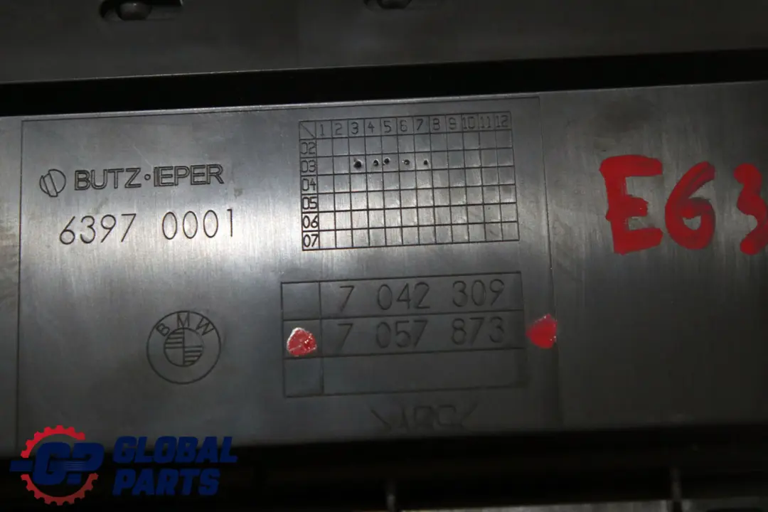 Klappe Skisack für BMW 6 er E63 F13 mit Teilenummer 9110010 BMW 6 er E63 F13 Klappe Skisack - SKU 7057873 - Teilenummer 9110010
