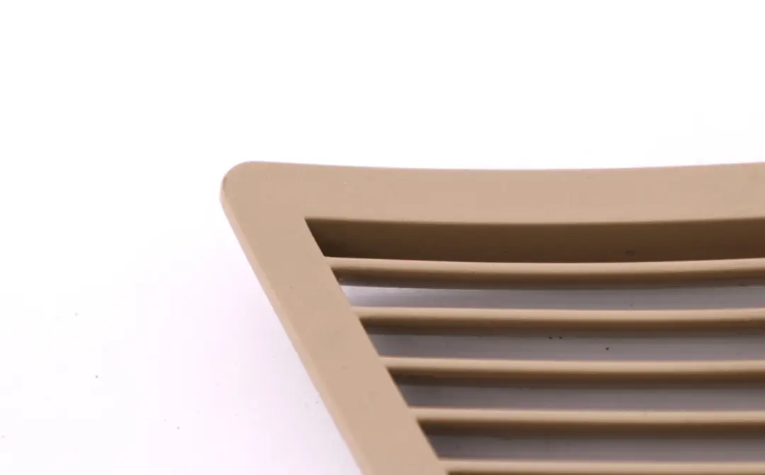 BMW E85 E86 Linker Kühlergrill Hintere Lüftungsöffnung Abdeckung Beige 7036509 - SKU 7057939 - Teilenummer 7057939