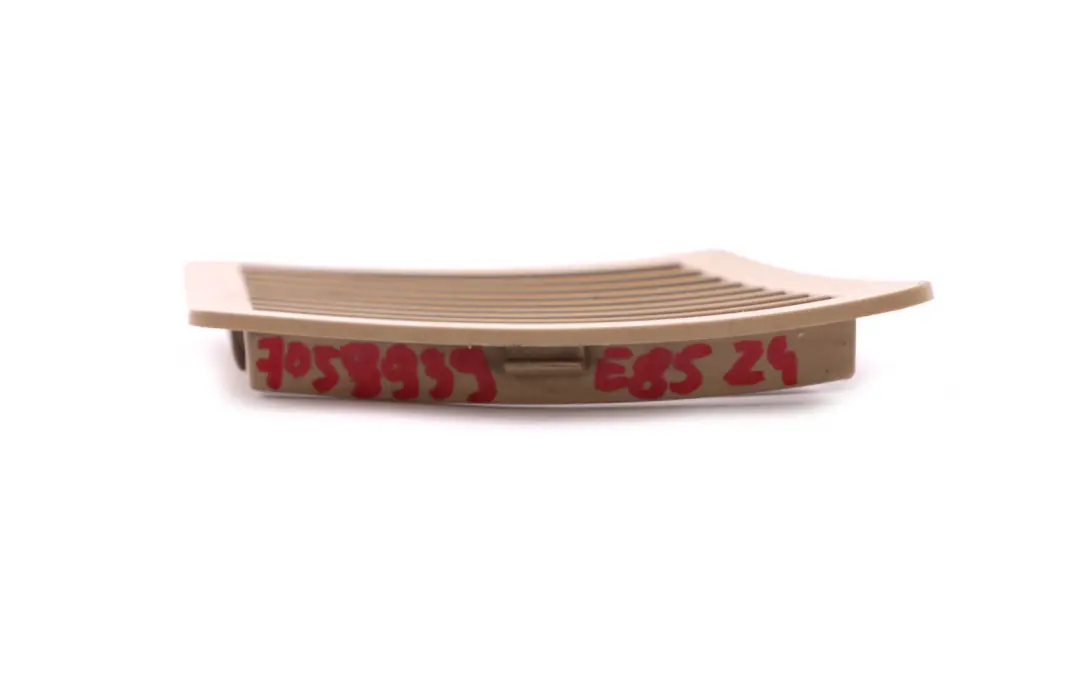 BMW Z4 E85 E86 Grille d'aération arrière gauche Beige 7036509 - SKU 7057939 - Numéro de pièce 7057939