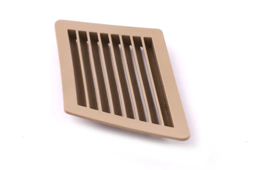 BMW Z4 er E85 E86 Grill Heckentlüftung Rechts Beige 7036510 - SKU 7057940 - Teilenummer 7057940