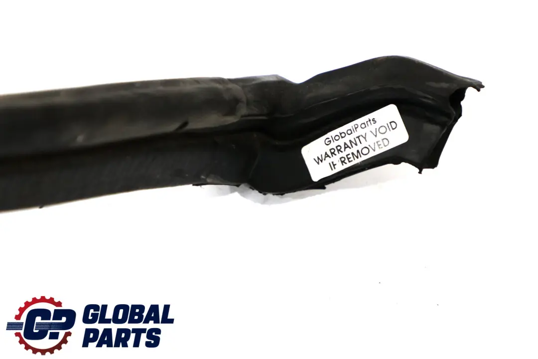 Motore Posteriore Cappuccio Cofano Guarnizione per MINI Cooper One R50 R52 R53 con numero di parte 7058137 MINI Cooper One R50 R52 R53 Motore Posteriore Cappuccio Cofano Guarnizione - SKU 7058137 - Numero di parte 7058137