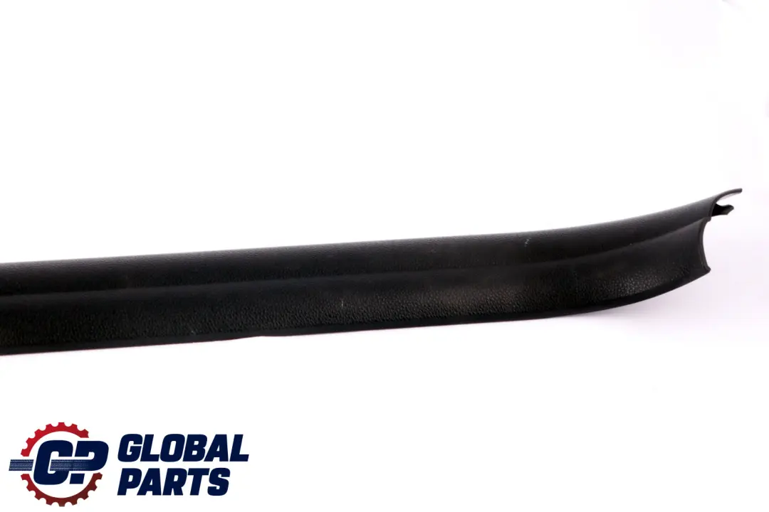 BMW 1 Serie E81 E82 E88 Bande de Couverture Entree a Gauche 5147 - SKU 7058147-1 - Numéro de pièce 6981705