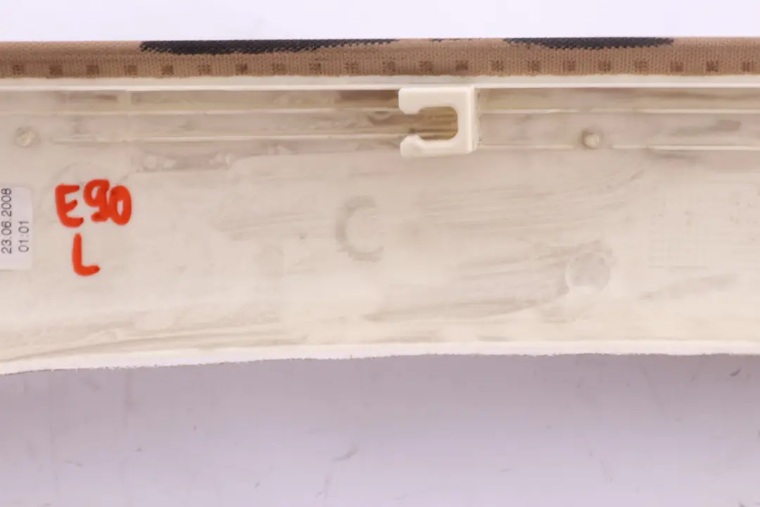 Columna izquierda A cubierta Beige para BMW E90 E91 LCI con número de pieza 7058331 BMW E90 E91 LCI Columna izquierda A cubierta Beige - SKU 7058331-1 - Número de pieza 7058331