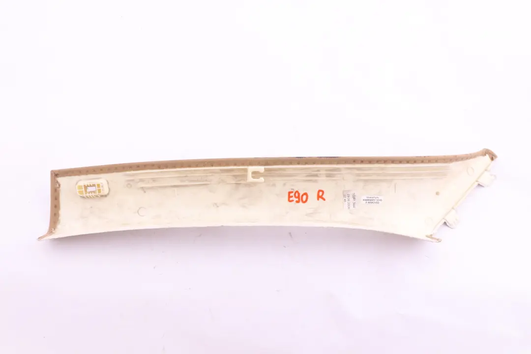 Blende A-Säule Rechts Beige für BMW 3 er E90 E91 LCI mit Teilenummer 7058332 BMW 3 er E90 E91 LCI Blende A-Säule Rechts Beige - SKU 7058332 - Teilenummer 7058332