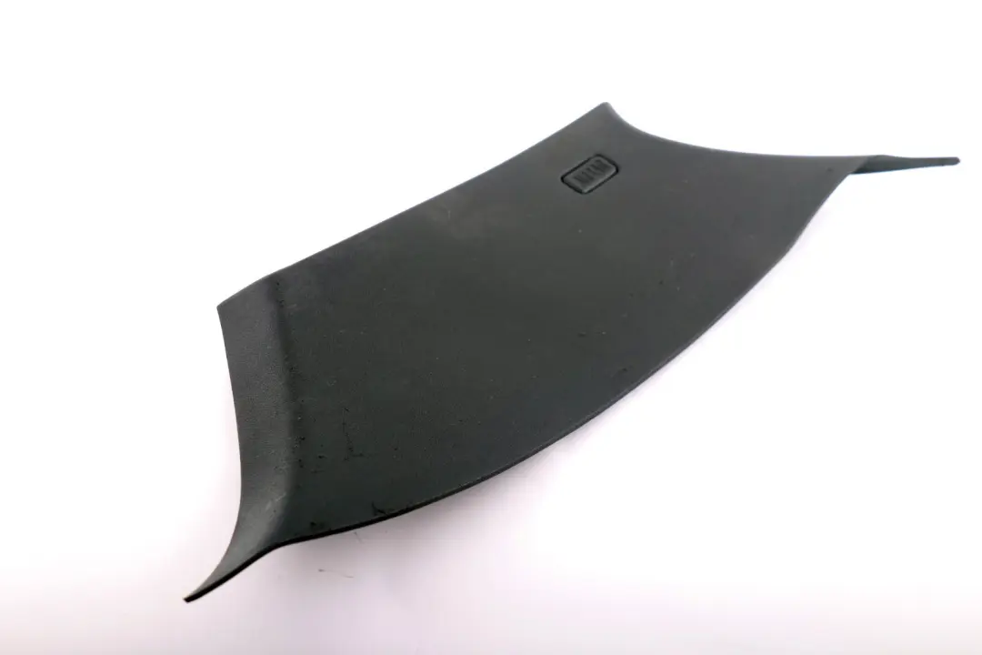 Tapa Columna C Izquierda Negro Antracita 7058339 para BMW E87 E87N con número de pieza 8036299 BMW E87 E87N Tapa Columna C Izquierda Negro Antracita 7058339 - SKU 7058339-2 - Número de pieza 8036299