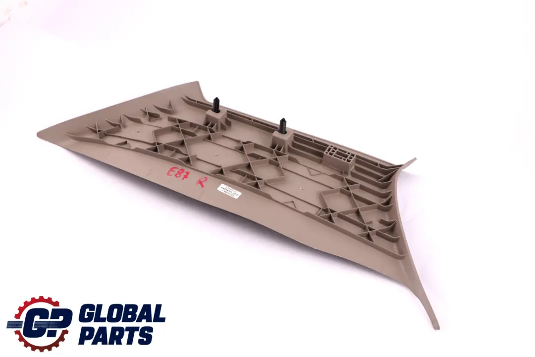 Tapa Columna C Derecha Beige 7058340 para BMW E87 E87N LCI con número de pieza 7120549 BMW E87 E87N LCI Tapa Columna C Derecha Beige 7058340 - SKU 7058340-1 - Número de pieza 7120549