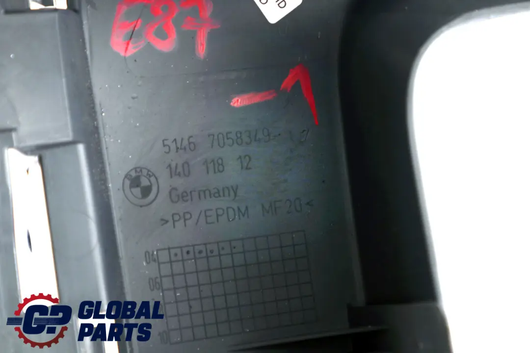 Aufnahme Ablegeboden Hinten Links Alaskagrau Grau für BMW 1 er E87 E87N mit Teilenummer 7058349 BMW 1 er E87 E87N Aufnahme Ablegeboden Hinten Links Alaskagrau Grau - SKU 7058349-1 - Teilenummer 7058349