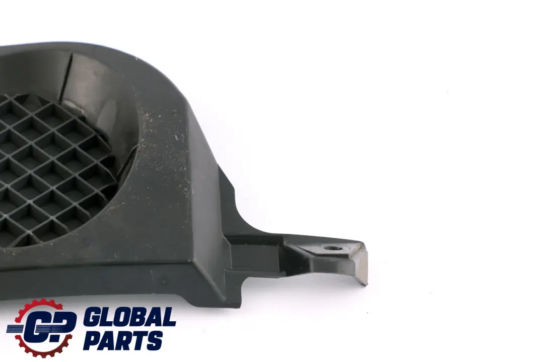 Paraurti Anteriore Copertura Fendinebbia Sinistro per BMW E87 con numero di parte 51117058461 BMW E87 Paraurti Anteriore Copertura Fendinebbia Sinistro - SKU 7058461 - Numero di parte 51117058461