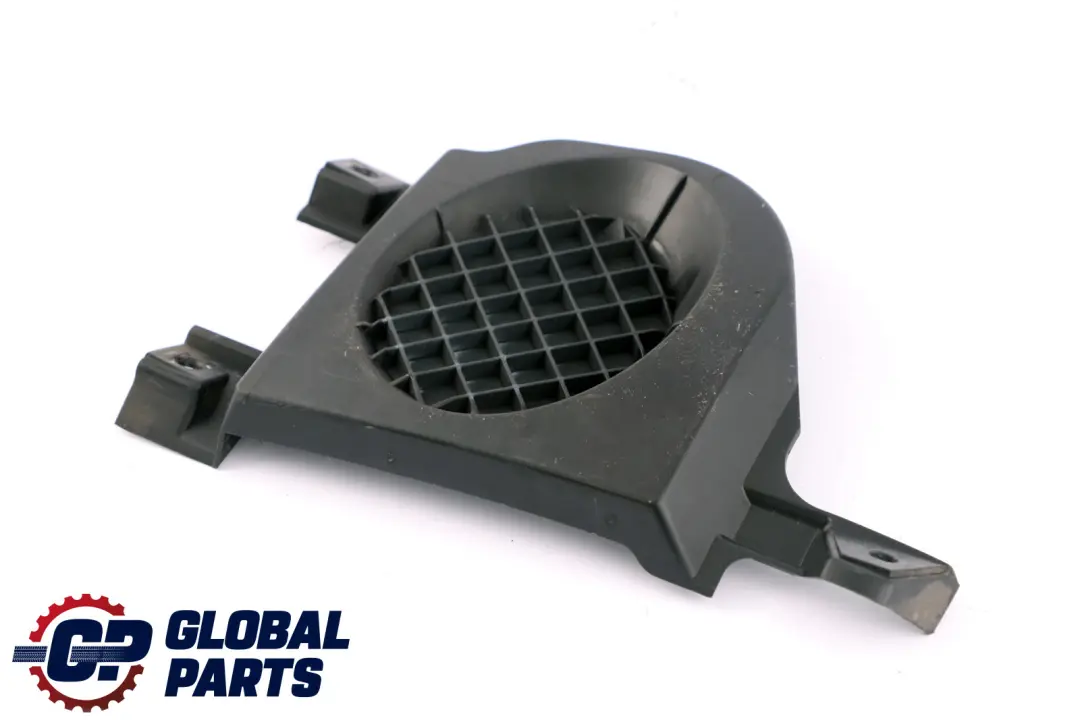 BMW E87 Kratka zderzaka lewa osłona lampy - SKU 7058461 - Numer Części 51117058461