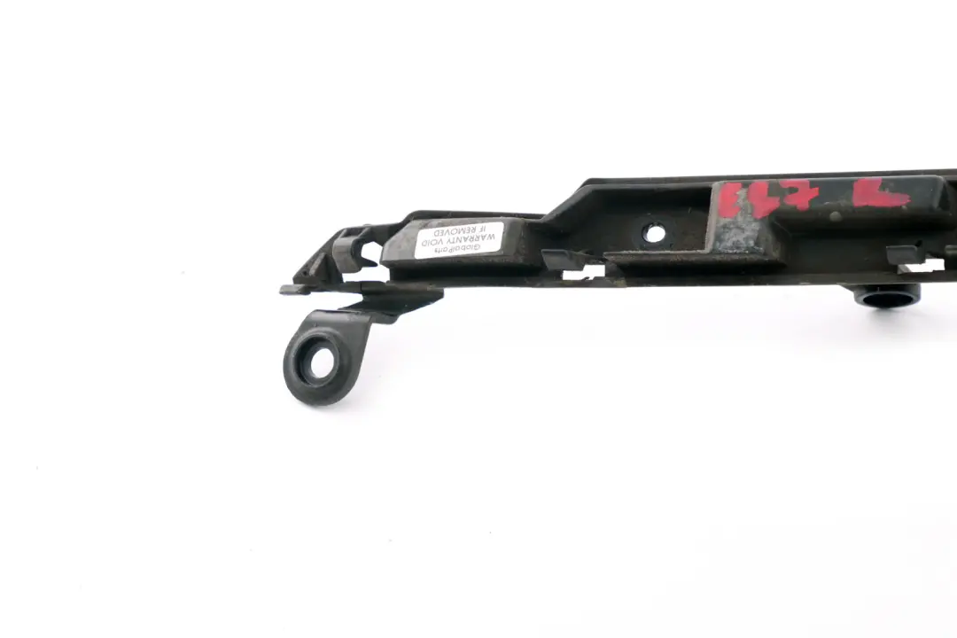 BMW E81 E87 E87N LCI Guia parachoques trasero Derecha 5112 - SKU 7058518 - Número de pieza 7058518