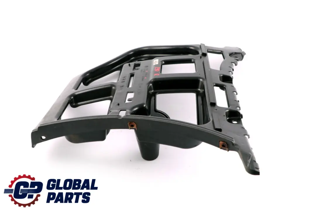 Side Rear Bumper Guide Bracket Support Trim Right O/S to BMW E90 with Part number 7058520 BMW E90 Side Rear Bumper Guide Bracket Support Trim Right O/S - SKU 7058520 - Part number 7058520