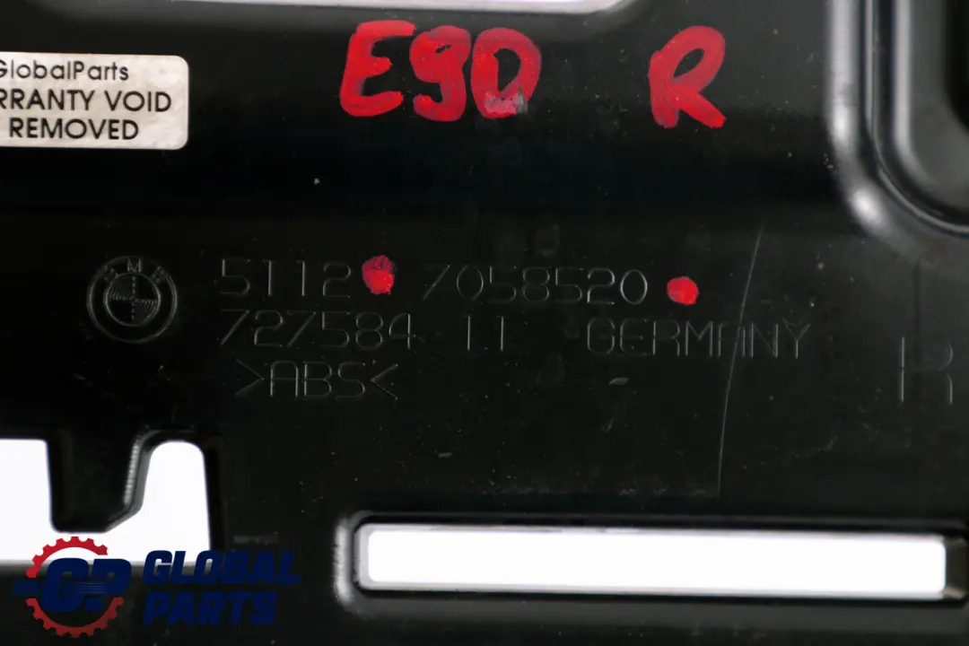 Führung Stossfänger Seitlich Rechts Hinten für BMW E90 mit Teilenummer 7058520 BMW E90 Führung Stossfänger Seitlich Rechts Hinten - SKU 7058520 - Teilenummer 7058520