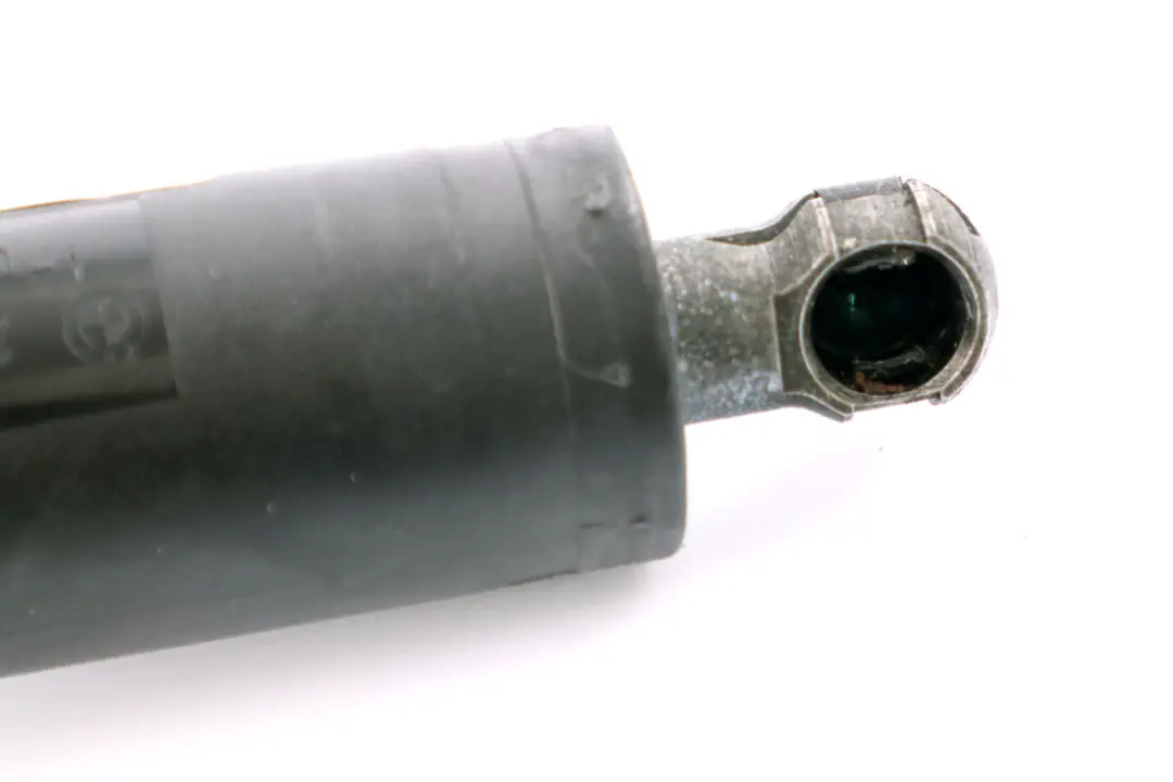 Molla Sportello Portabagagli Destra 5124 per BMW E65 E66 con numero di parte 7058646 BMW E65 E66 Molla Sportello Portabagagli Destra 5124 - SKU 7058646 - Numero di parte 7058646