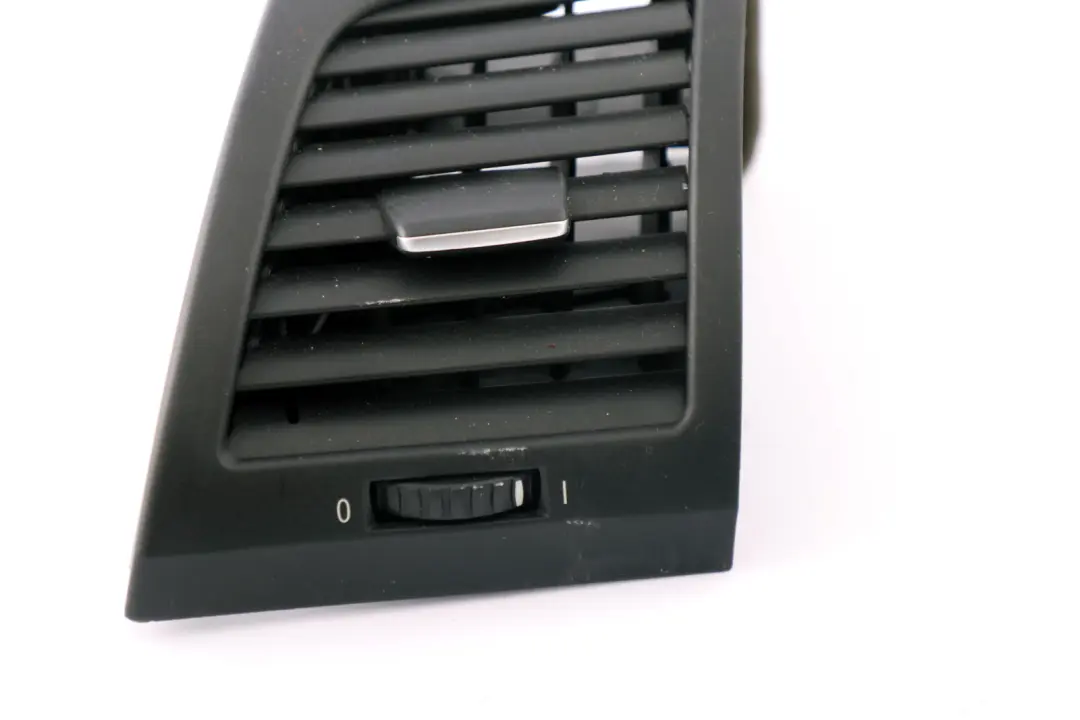 Fresh Air Grille Left Vent N/S to BMW E81 E82 E87 E88 Cover with Part number 7059187 BMW E81 E82 E87 E88 Cover Fresh Air Grille Left Vent N/S - SKU 7059187 - Part number 7059187