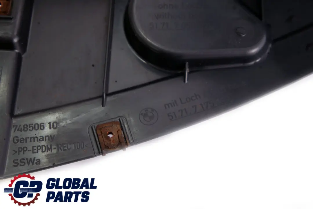 Nadkole Osłona Lewe Przednie Lewy Przód do BMW E90 E91 o numerze 7059379 BMW E90 E91 Nadkole Osłona Lewe Przednie Lewy Przód - SKU 7059379 - Numer Części 7059379