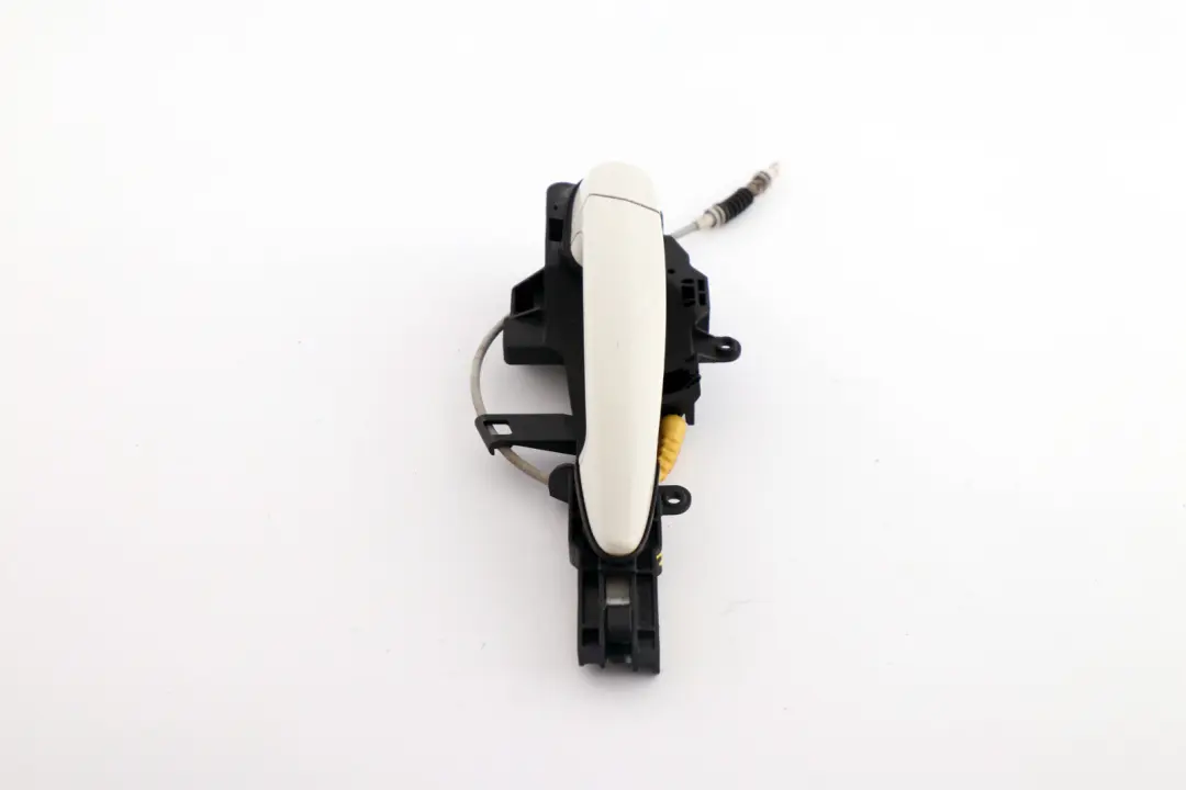 Complete Front Left Grab Handle N/S Alpinweiss White to BMW 1 Series E81 E87 with Part number 7059677 BMW 1 Series E81 E87 Complete Front Left Grab Handle N/S Alpinweiss White - SKU rhd-7059677-AW2 - Part number 7059677
