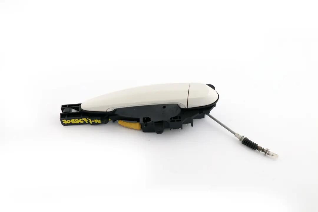 Complete Front Left Grab Handle N/S Alpinweiss White to BMW 1 Series E81 E87 with Part number 7059677 BMW 1 Series E81 E87 Complete Front Left Grab Handle N/S Alpinweiss White - SKU rhd-7059677-AW2 - Part number 7059677