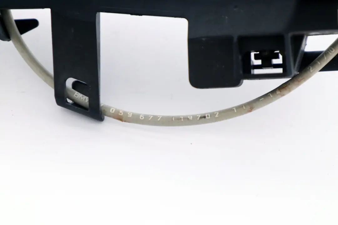 Complete Front Right Grab Handle O/S Le Mans Blau Blue 381 to BMW 1 Series E81 E87 with Part number 7059677 BMW 1 Series E81 E87 Complete Front Right Grab Handle O/S Le Mans Blau Blue 381 - SKU 7059677-LMB - Part number 7059677