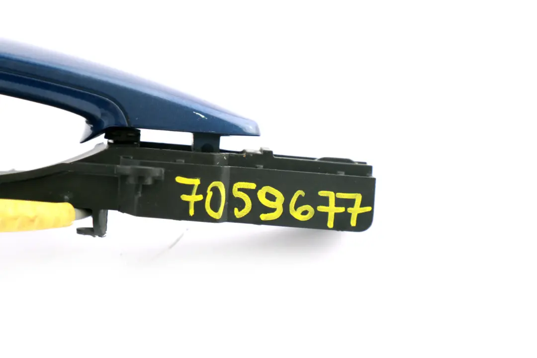 Complete Front Right Grab Handle O/S Le Mans Blau Blue 381 to BMW 1 Series E81 E87 with Part number 7059677 BMW 1 Series E81 E87 Complete Front Right Grab Handle O/S Le Mans Blau Blue 381 - SKU 7059677-LMB - Part number 7059677