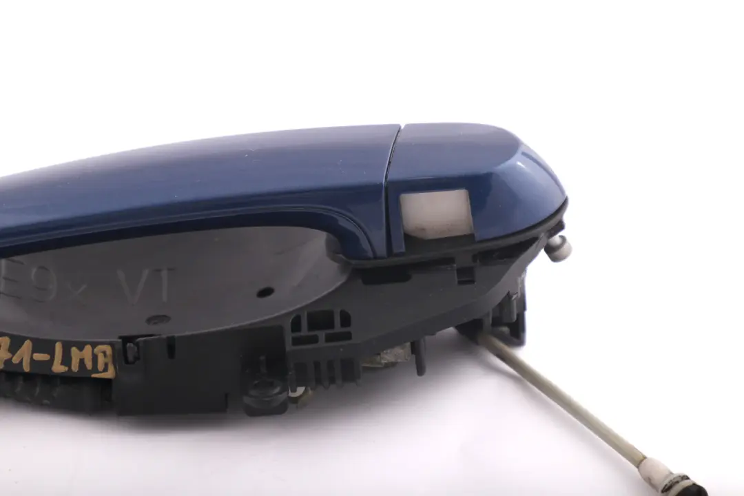 Complete Front Left Grab Handle N/S Le Mans Blau Blue to BMW 3 Series E90 E91 with Part number 7059971 BMW 3 Series E90 E91 Complete Front Left Grab Handle N/S Le Mans Blau Blue - SKU 7059971-LMB - Part number 7059971