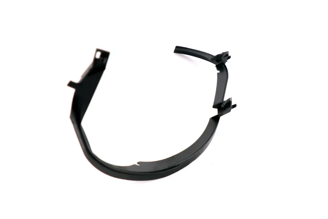 Listwa maskownica osłona bagażnika lewa do BMW E60 o numerze 7060045 BMW E60 Listwa maskownica osłona bagażnika lewa - SKU 7060045 - Numer Części 7060045