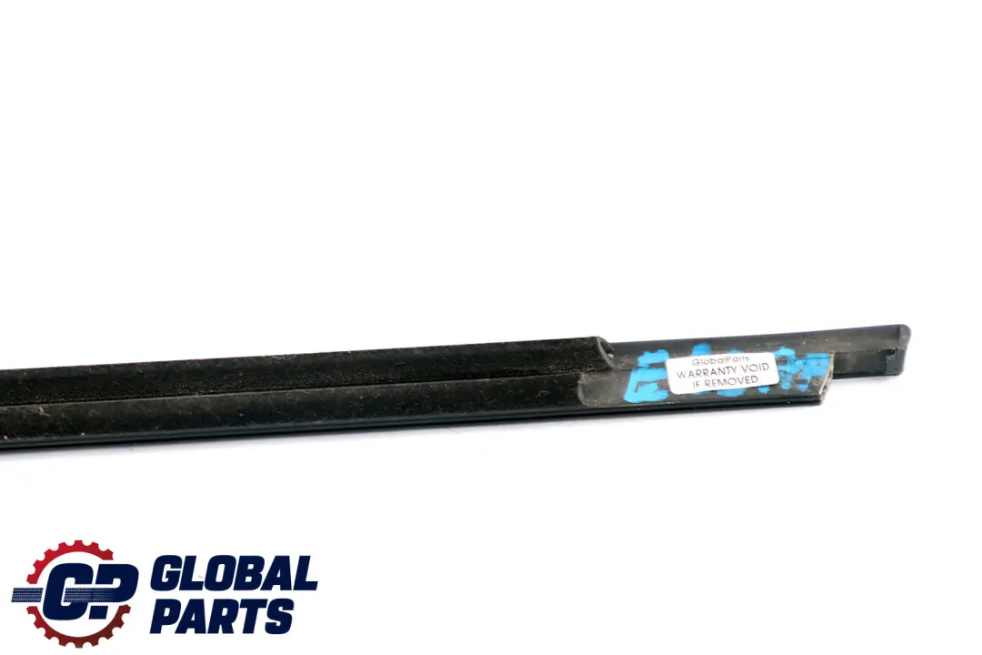  Embellecedor Canal Puerta BMW E90 E91 LCI Exterior Delantero Derecho - SKU 7060236 - Número de pieza 7060236