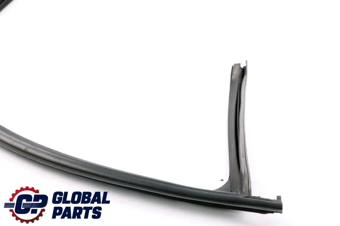 Window Guide Seal Right Front Door O/S to BMW 3 Series E90 E90N E91 E91N with Part number 7060242 BMW 3 Series E90 E90N E91 E91N Window Guide Seal Right Front Door O/S - SKU 7060242 - Part number 7060242
