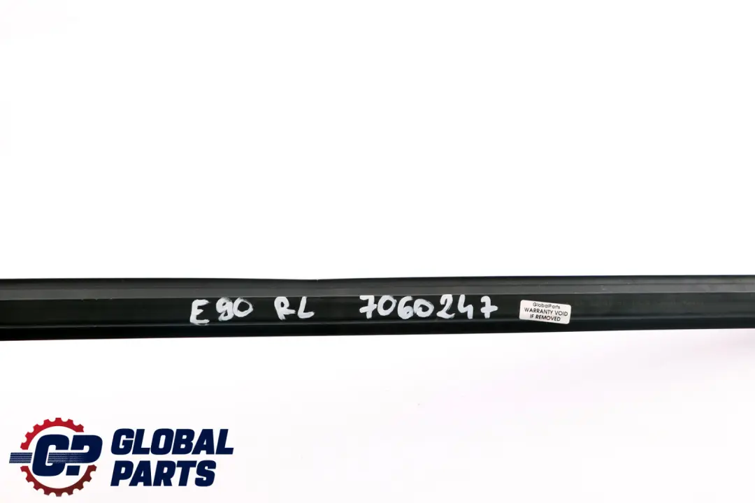  Innere Tür Dichtungs Leiste BMW E90 E90N Hinten Links Schwarz - SKU 7060247 - Teilenummer 7060247