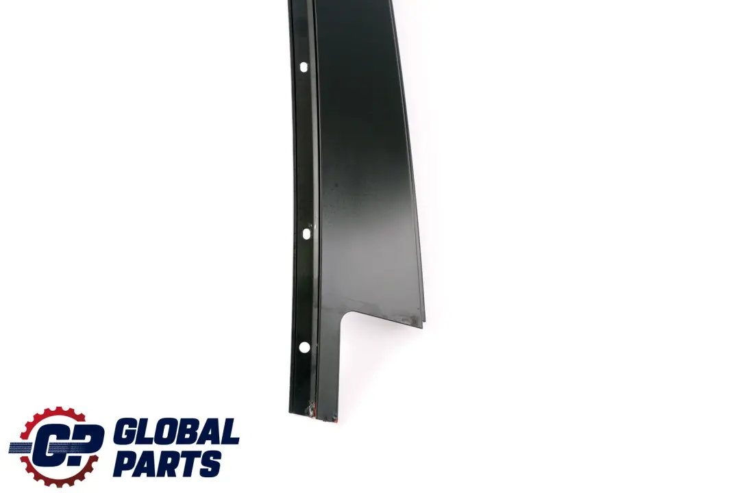 Finitura Telaio Finestra B Porta Posteriore Destra Nero per BMW E90 E91 con numero di parte 7060254 BMW E90 E91 Finitura Telaio Finestra B Porta Posteriore Destra Nero - SKU 7060254 - Numero di parte 7060254