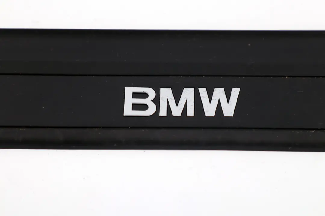 BMW E90 Osłona listwa progu progowa lewy przód - SKU 7060279 - Numer Części 7060279