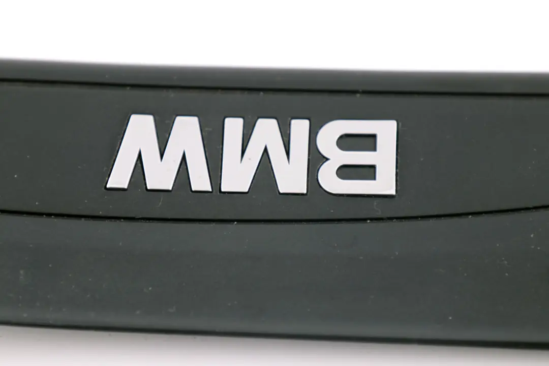 BMW 3 er E90 E90N E91 E91N Blende Einstieg Hinten Rechts Schwarz - SKU 7060286 - Teilenummer 7060286