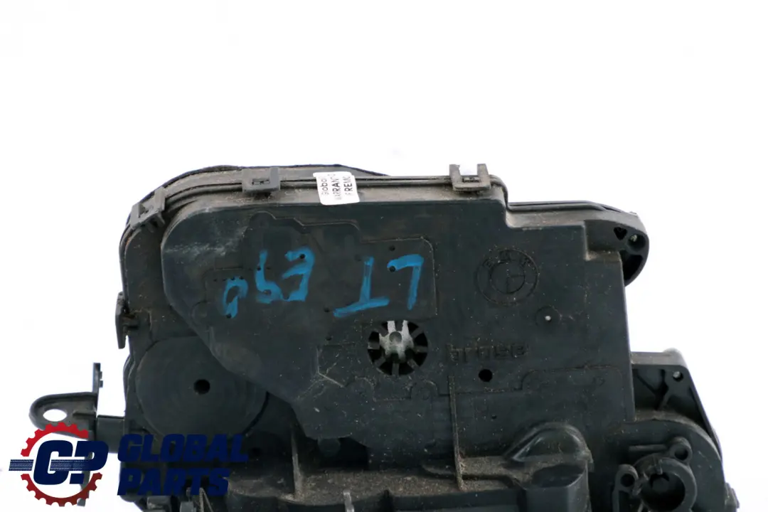 Tylny Zamek Drzwi Lewy Tył 7202147 do BMW E90 E91 LCI o numerze 7060295 BMW E90 E91 LCI Tylny Zamek Drzwi Lewy Tył 7202147 - SKU 7060295 - Numer Części 7060295