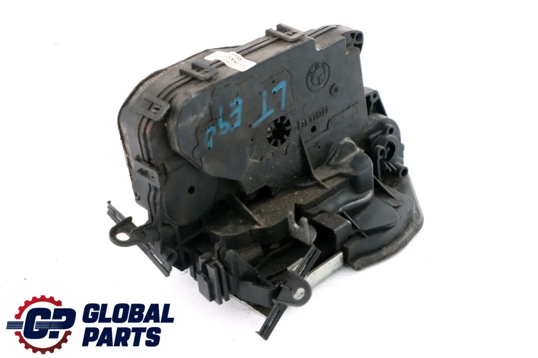 Systeme Ferme a Gauche Serrure de Porte Arriere pour BMW 3 E90 E90N E91 E91N LCI à propos du numéro de pièce 7060295 BMW 3 E90 E90N E91 E91N LCI Systeme Ferme a Gauche Serrure de Porte Arriere - SKU 7060295 - Numéro de pièce 7060295