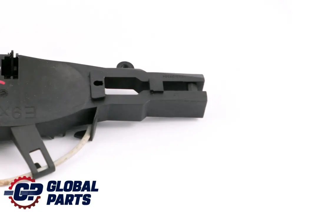 Exterior Trasero Izquierdo Asidero Agarre N/S Soporte para BMW E90 E91 con número de pieza 7060299 BMW E90 E91 Exterior Trasero Izquierdo Asidero Agarre N/S Soporte - SKU 7060299-1 - Número de pieza 7060299