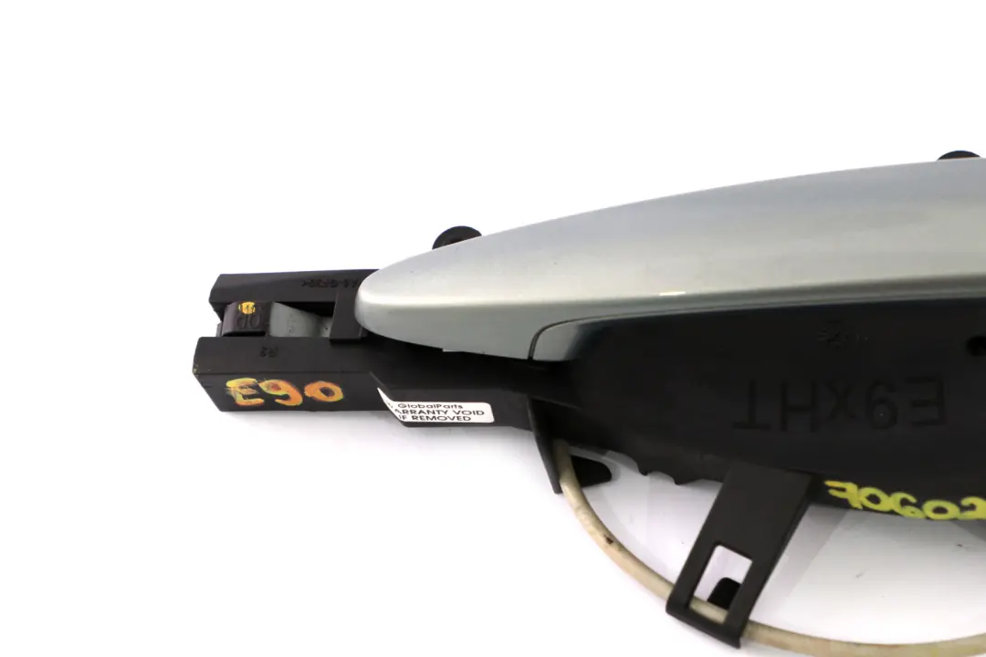 Asidero Trasero Derecho Completo Arktis Arctic A34 para BMW E90 E91 con número de pieza 7060299 BMW E90 E91 Asidero Trasero Derecho Completo Arktis Arctic A34 - SKU 7060299-AM - Número de pieza 7060299