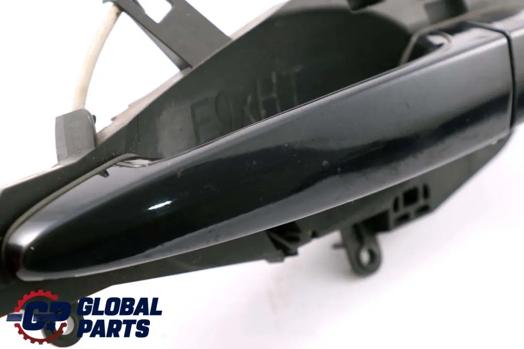 Left Grab Handle N/S Carbonschwarz Carbon Black to BMW 3 Series E90 E91 LCI Rear with Part number 7060299 BMW 3 Series E90 E91 LCI Rear Left Grab Handle N/S Carbonschwarz Carbon Black - SKU 7060299-CAR - Part number 7060299