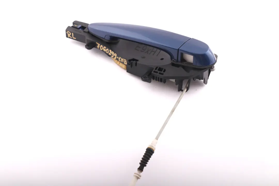 Complet Arriere Gauche Poignee le Mans Bleu pour BMW 3 E90 E91 à propos du numéro de pièce 7060299 BMW 3 E90 E91 Complet Arriere Gauche Poignee le Mans Bleu - SKU 7060299-LMB - Numéro de pièce 7060299