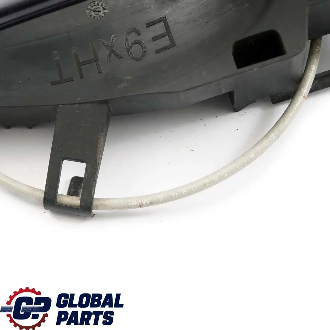 Asidero Trasero Derecho Completo Monacoblau Azul A35 para BMW E90 E91 con número de pieza 7060299 BMW E90 E91 Asidero Trasero Derecho Completo Monacoblau Azul A35 - SKU 7060299-MB - Número de pieza 7060299