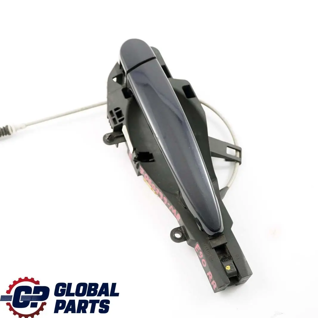 Asidero Trasero Derecho Completo Monacoblau Azul A35 para BMW E90 E91 con número de pieza 7060299 BMW E90 E91 Asidero Trasero Derecho Completo Monacoblau Azul A35 - SKU 7060299-MB - Número de pieza 7060299