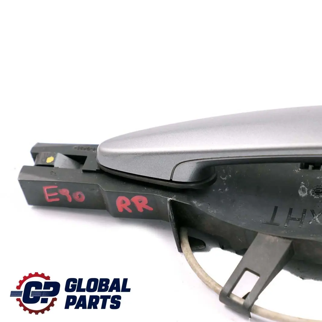 Complete Rear Right Handle Grab O/S Spacegrau Grey to BMW 3 Series E90 E91 with Part number 7060299 BMW 3 Series E90 E91 Complete Rear Right Handle Grab O/S Spacegrau Grey - SKU 7060299-SCG - Part number 7060299
