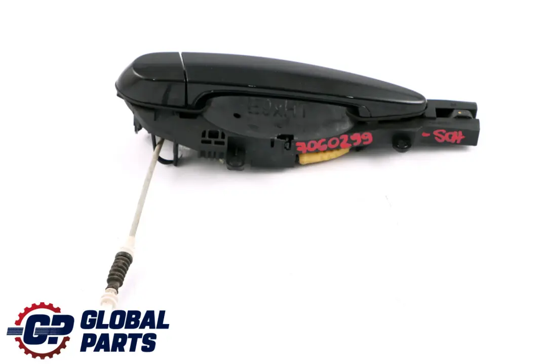 Complete Grab Handle Schwarz 2 Black 668 Right Rear O/S to BMW 3 Series E90 E91 with Part number 7199835 BMW 3 Series E90 E91 Complete Grab Handle Schwarz 2 Black 668 Right Rear O/S - SKU 7060299-SCH - Part number 7199835