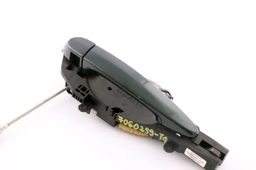 Complete Rear Right Grab Handle O/S Tiefgruen Deep Green to BMW 3 Series E90 E91 with Part number 7060299 BMW 3 Series E90 E91 Complete Rear Right Grab Handle O/S Tiefgruen Deep Green - SKU 7060299-TG - Part number 7060299