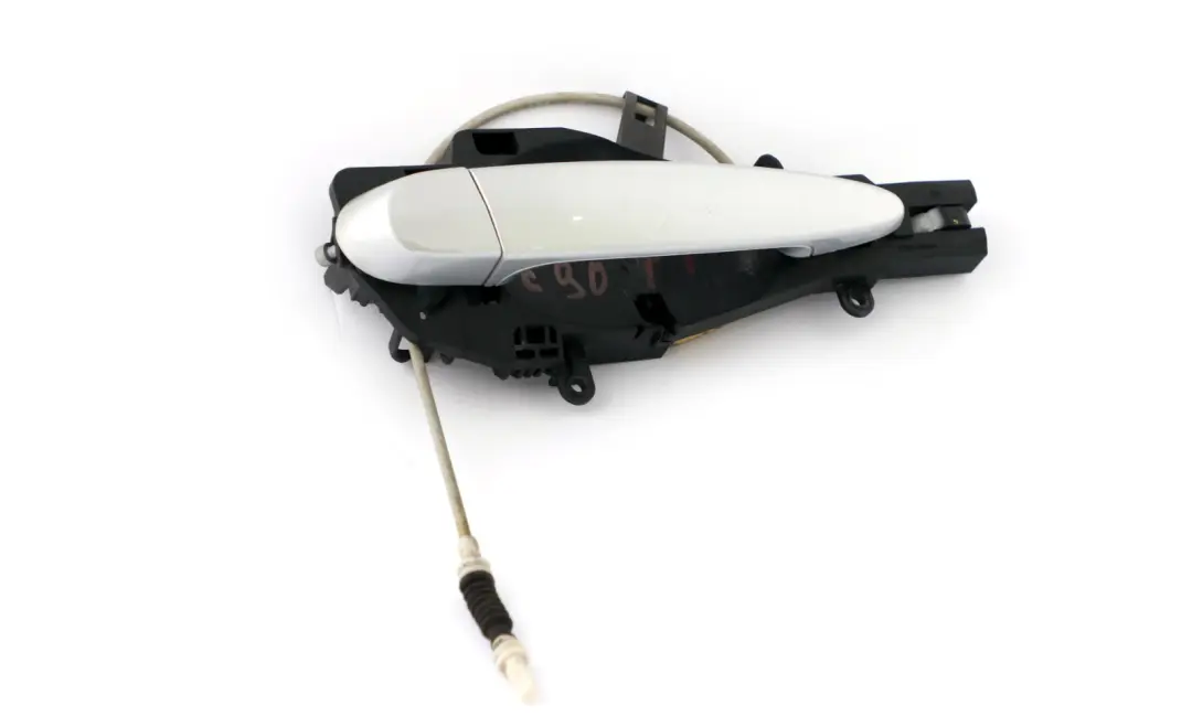 Uchwyt tył prawy srebrny do BMW E90 E91 LCI o numerze 7060299 BMW E90 E91 LCI Uchwyt tył prawy srebrny - SKU 7060299-TS - Numer Części 7060299