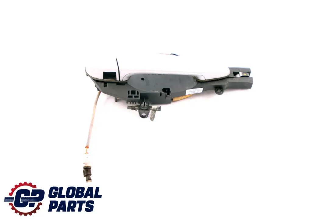 Griffbügel Hinten Rechts Titansilber Metallic 354 für BMW 3 er E90 E91 LCI mit Teilenummer 7060299 BMW 3 er E90 E91 LCI Griffbügel Hinten Rechts Titansilber Metallic 354 - SKU 7060299-TS2 - Teilenummer 7060299