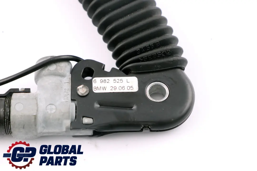 Unterer linker Gurtstraffer für BMW E46 E63 E64 mit Teilenummer 9119551 BMW E46 E63 E64 Unterer linker Gurtstraffer - SKU 7060457 - Teilenummer 9119551