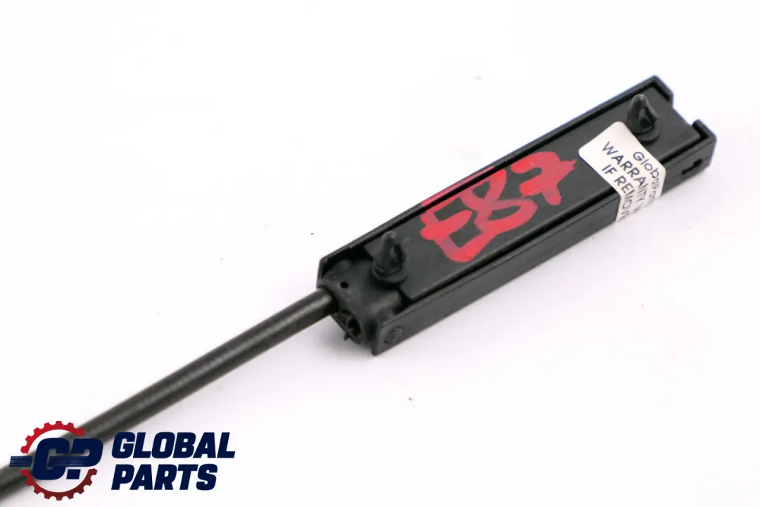 Bowden Cable Delantero Motor Capo Mecanismo Capo para BMW E87 con número de pieza 7060551 BMW E87 Bowden Cable Delantero Motor Capo Mecanismo Capo - SKU 7060551 - Número de pieza 7060551