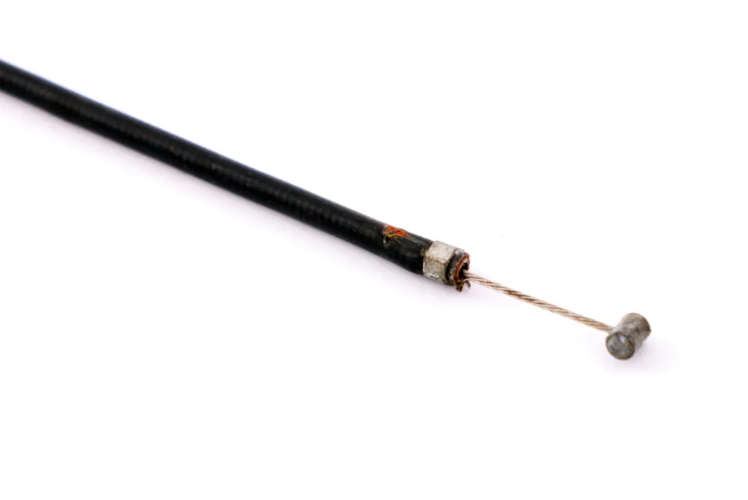 Bowdenzug Haubenmechanismussatz Komplett 7060529 für BMW 3 er E90 E91 mit Teilenummer 7060552 BMW 3 er E90 E91 Bowdenzug Haubenmechanismussatz Komplett 7060529 - SKU 7060552-1 - Teilenummer 7060552