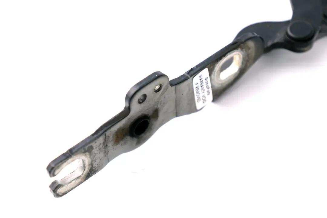 Cardine Lembo Anteriore SX Nero per BMW E81 E82 E87 E88 con numero di parte 7060559 BMW E81 E82 E87 E88 Cardine Lembo Anteriore SX Nero - SKU 7060559-2 - Numero di parte 7060559